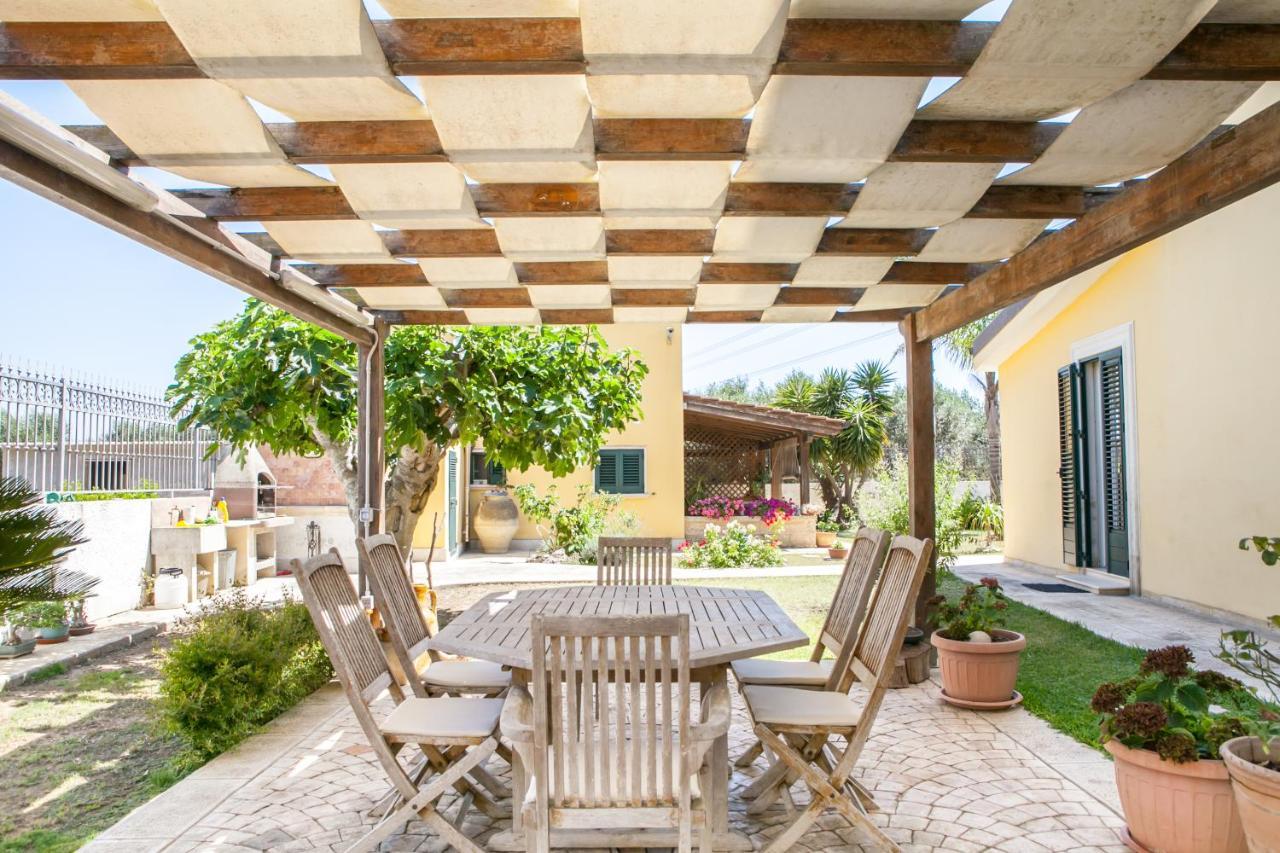 B&B I Tre Ulivi Salice Salentino Kültér fotó
