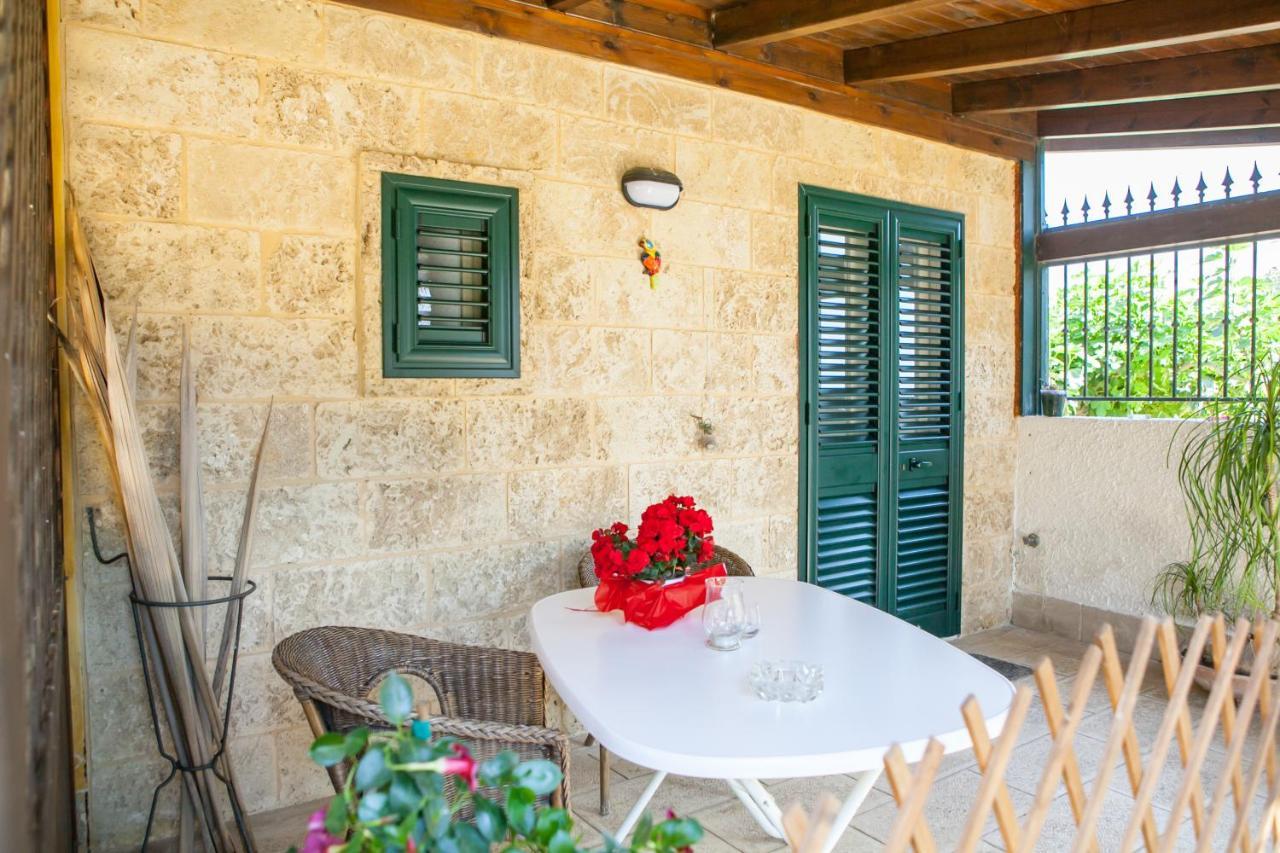 B&B I Tre Ulivi Salice Salentino Kültér fotó