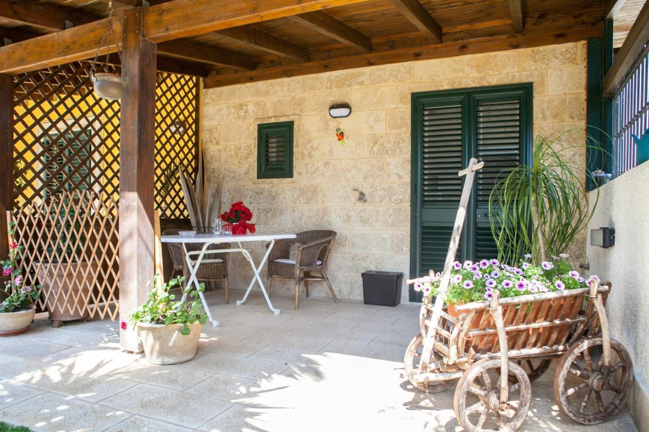B&B I Tre Ulivi Salice Salentino Kültér fotó