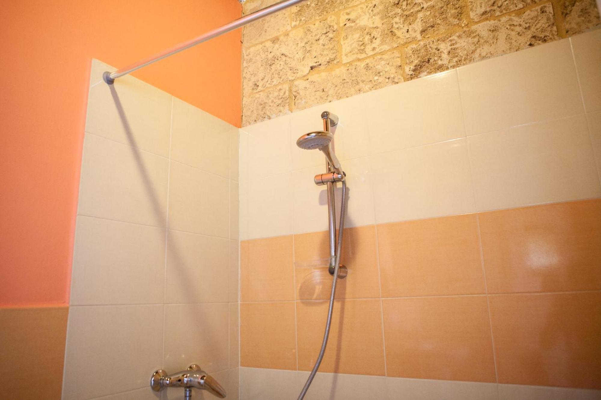 B&B I Tre Ulivi Salice Salentino Szoba fotó